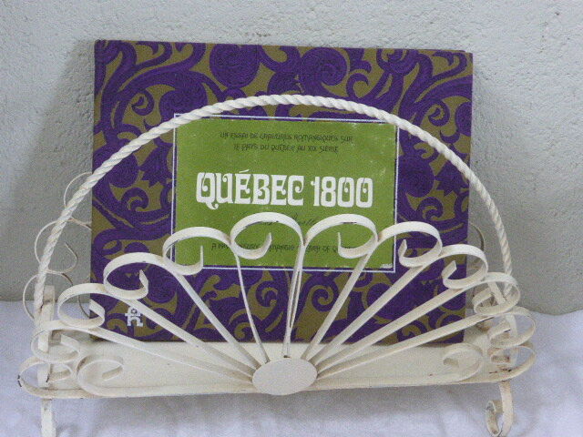 Magazine rack in white wrought iron the wheel of the peacock 1950