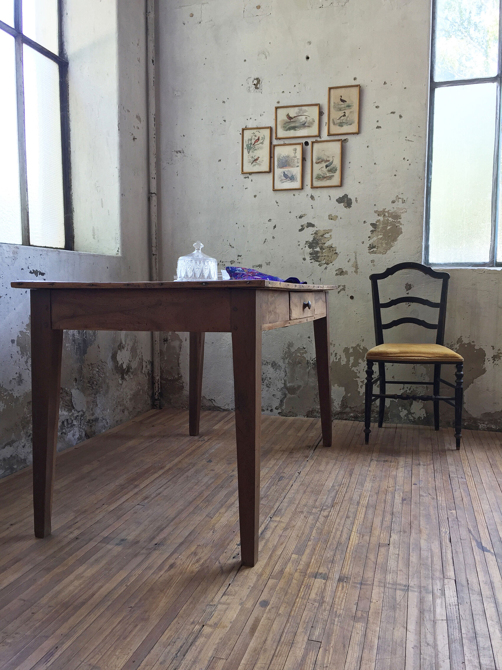 Table de ferme en noyer