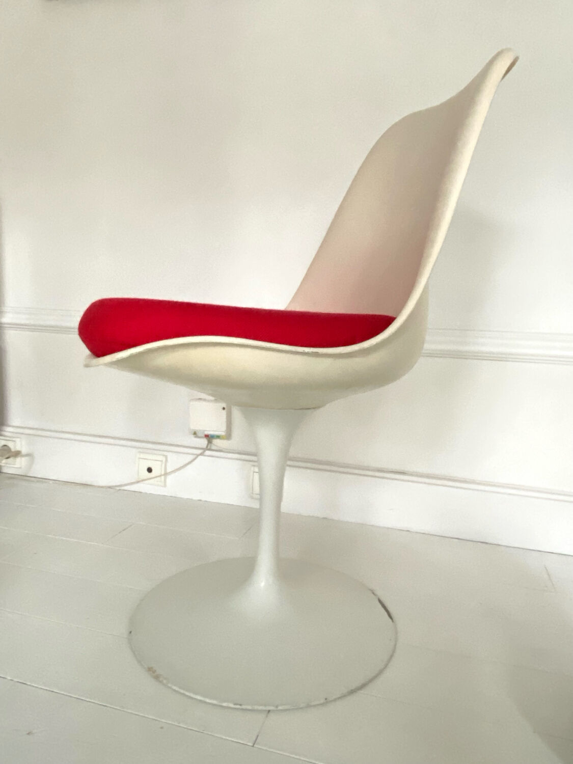 Tulip Chair by Saarinen for Knoll