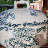 Old iron clay soup tureen manufactured by LG model Pavots
