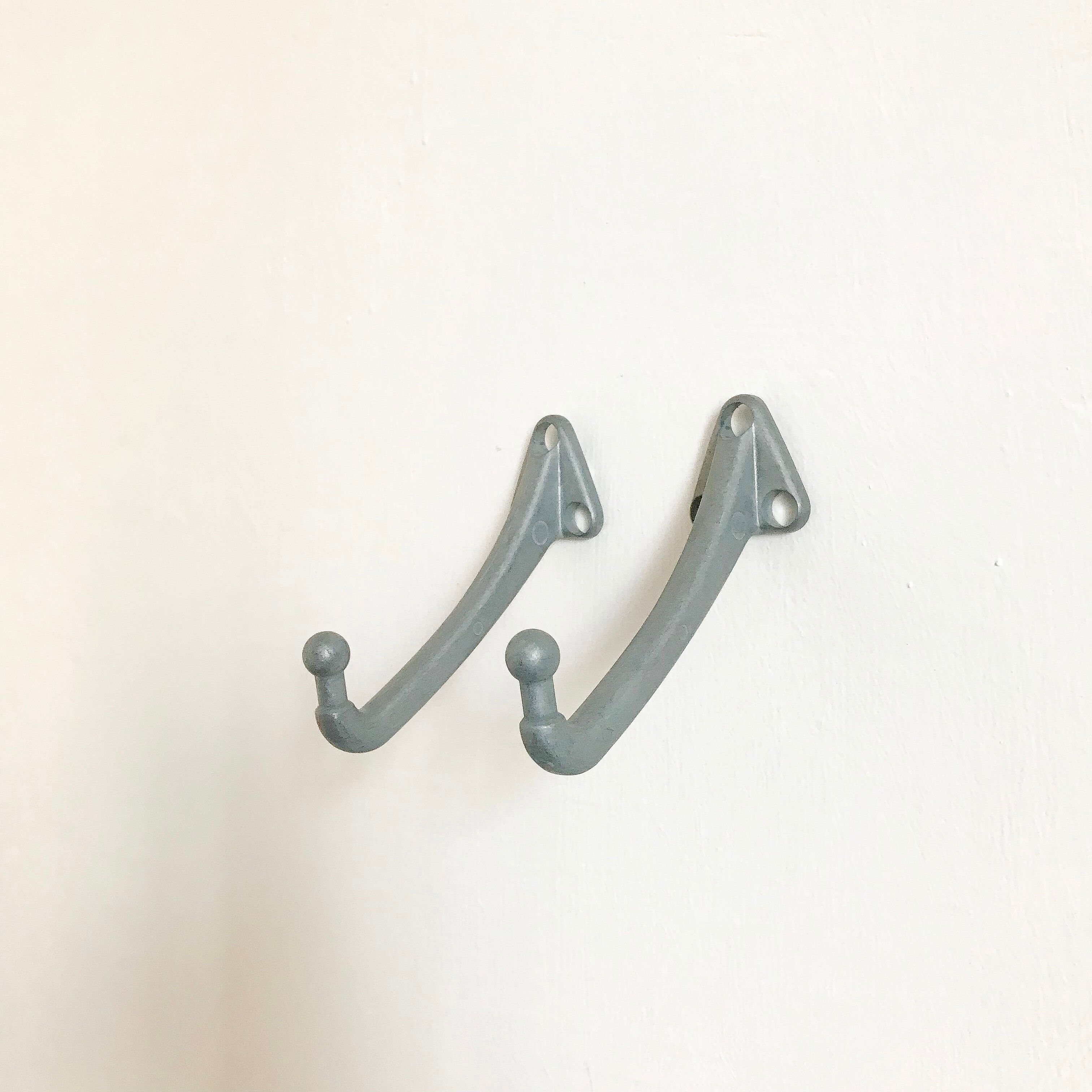 Patère murale en métal