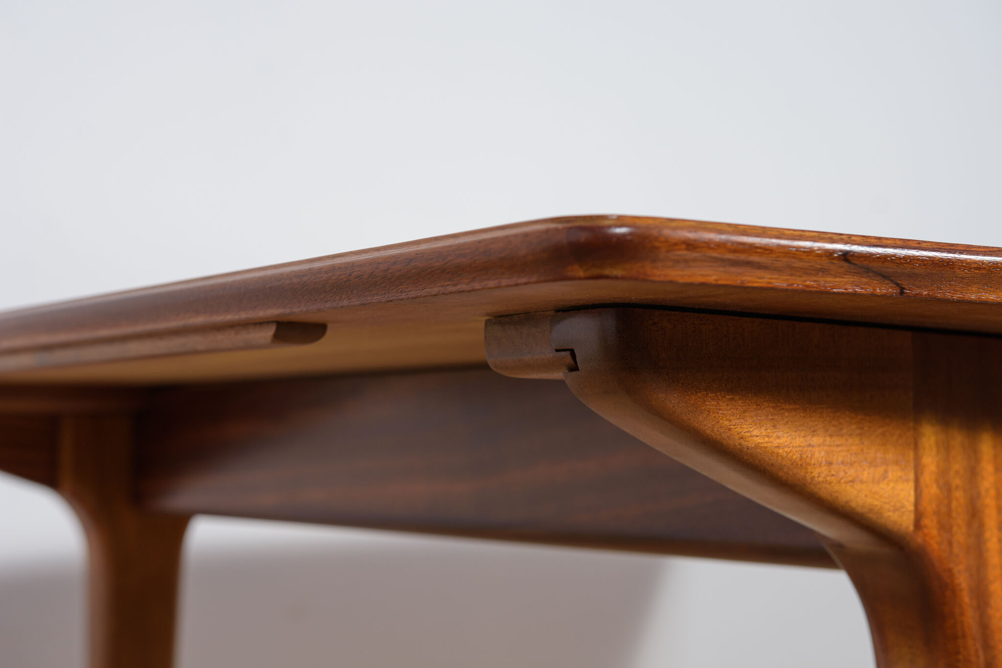 Mid-century teak extendable dining table from Mcintosh, 1960s