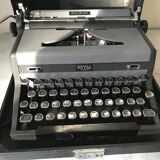 Royal typewriter, circa 1940