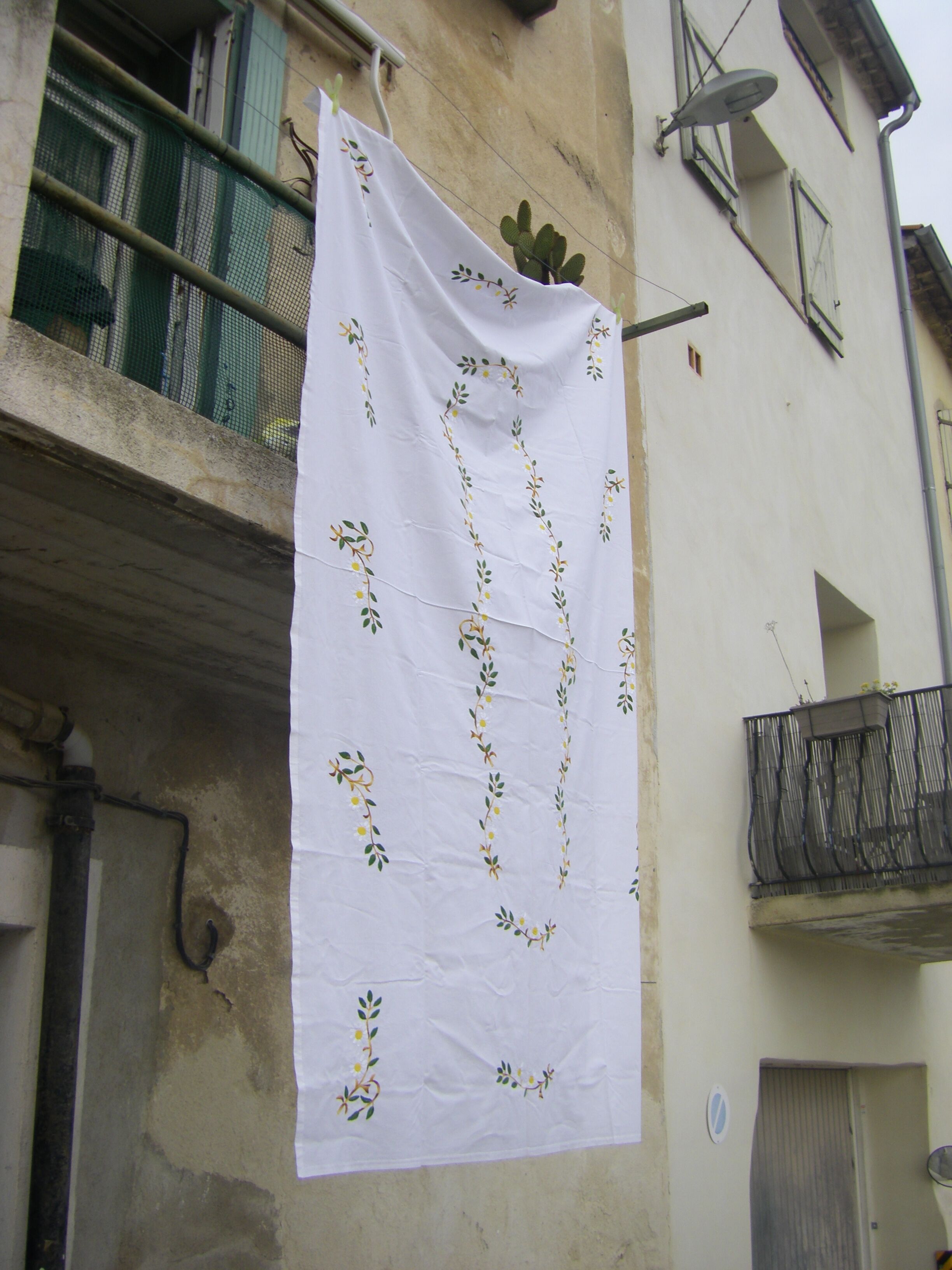 Tablecloth and its twelve vintage towels