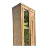 Armoire parisienne