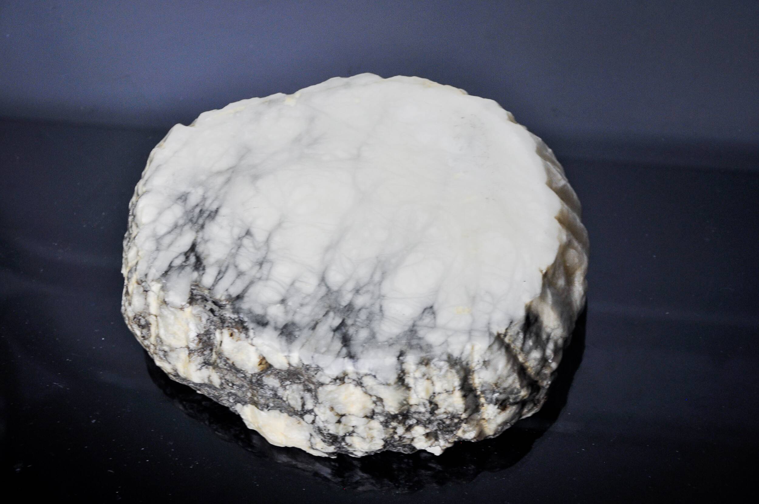 White alabaster ashtray by Romano Bianchi, Italy, 1970