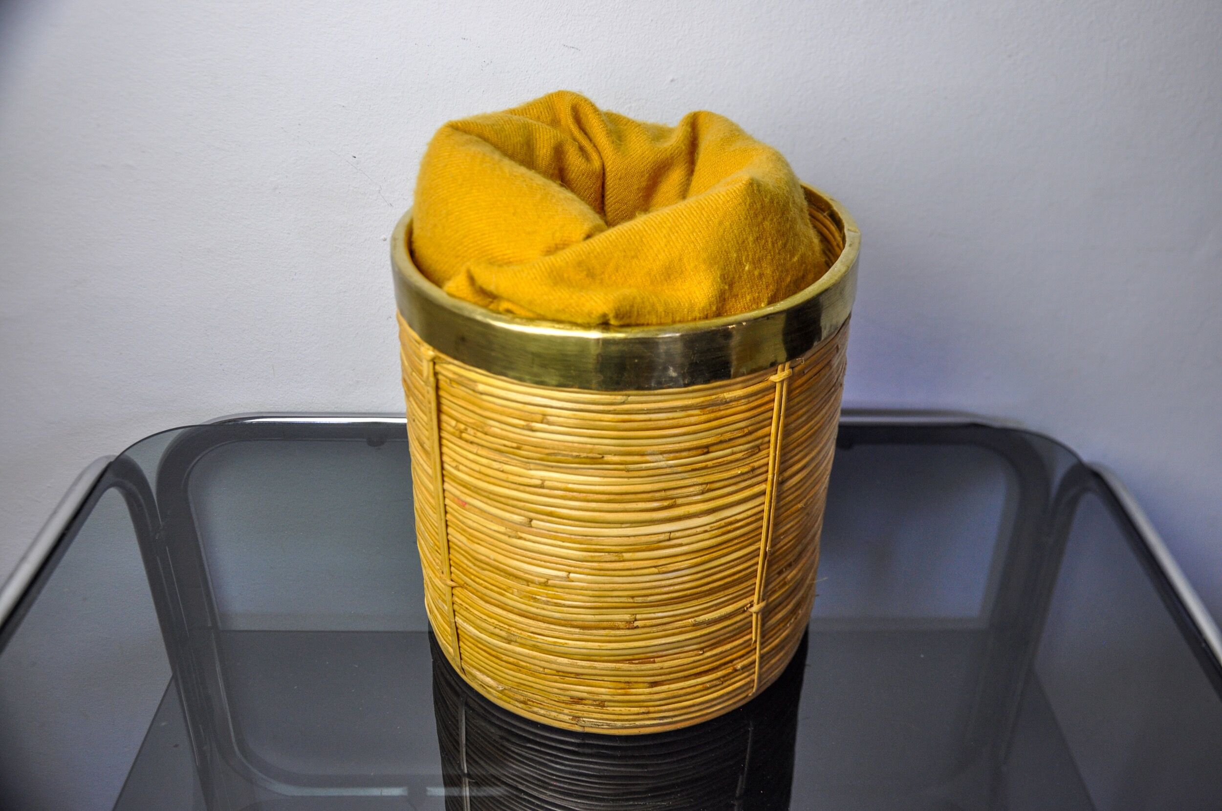 Rattan and brass book basket, Italy, 1970, 25 diam