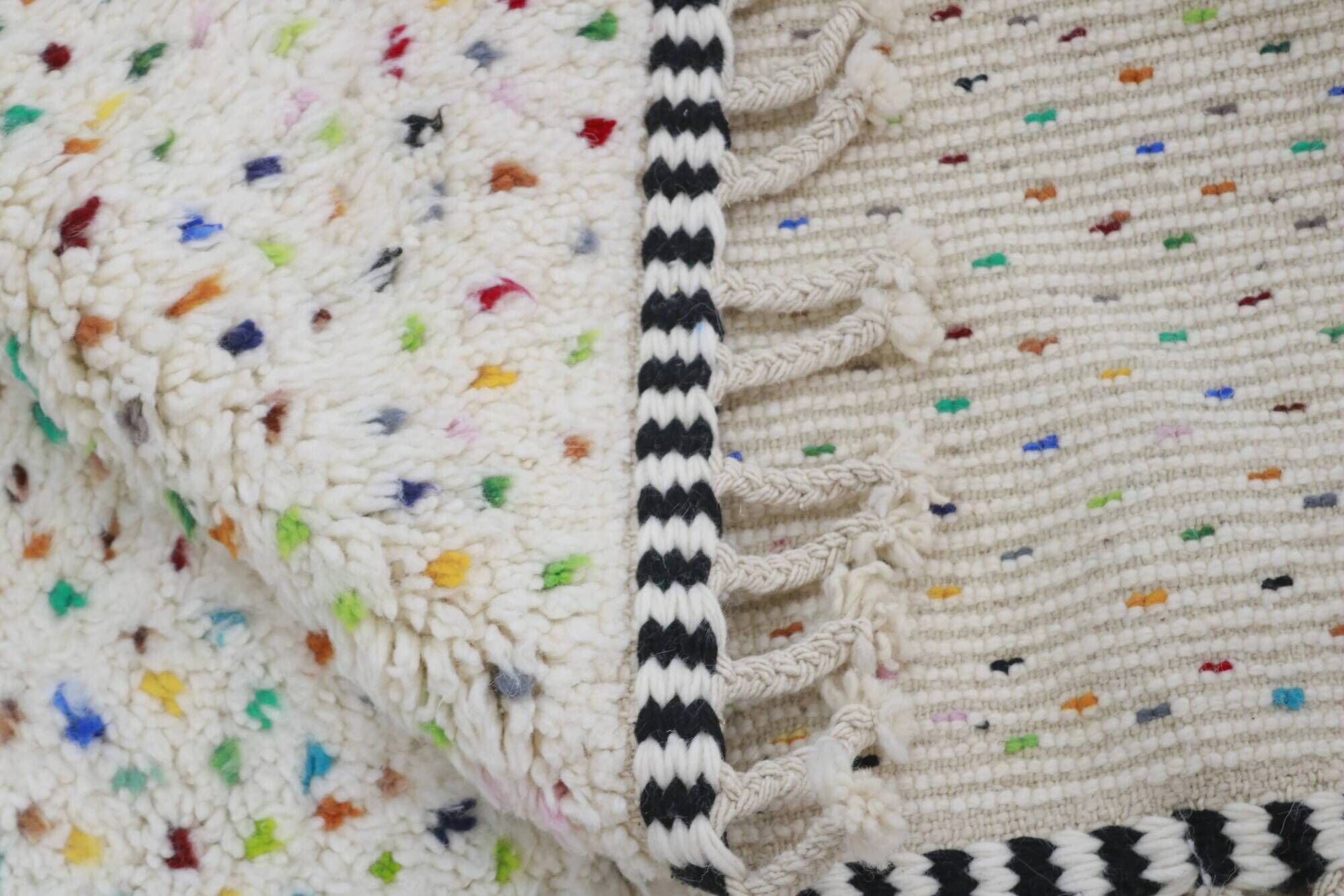Medium Azilal rug 255×160 cm – Multicoloured ivory, AZO-782