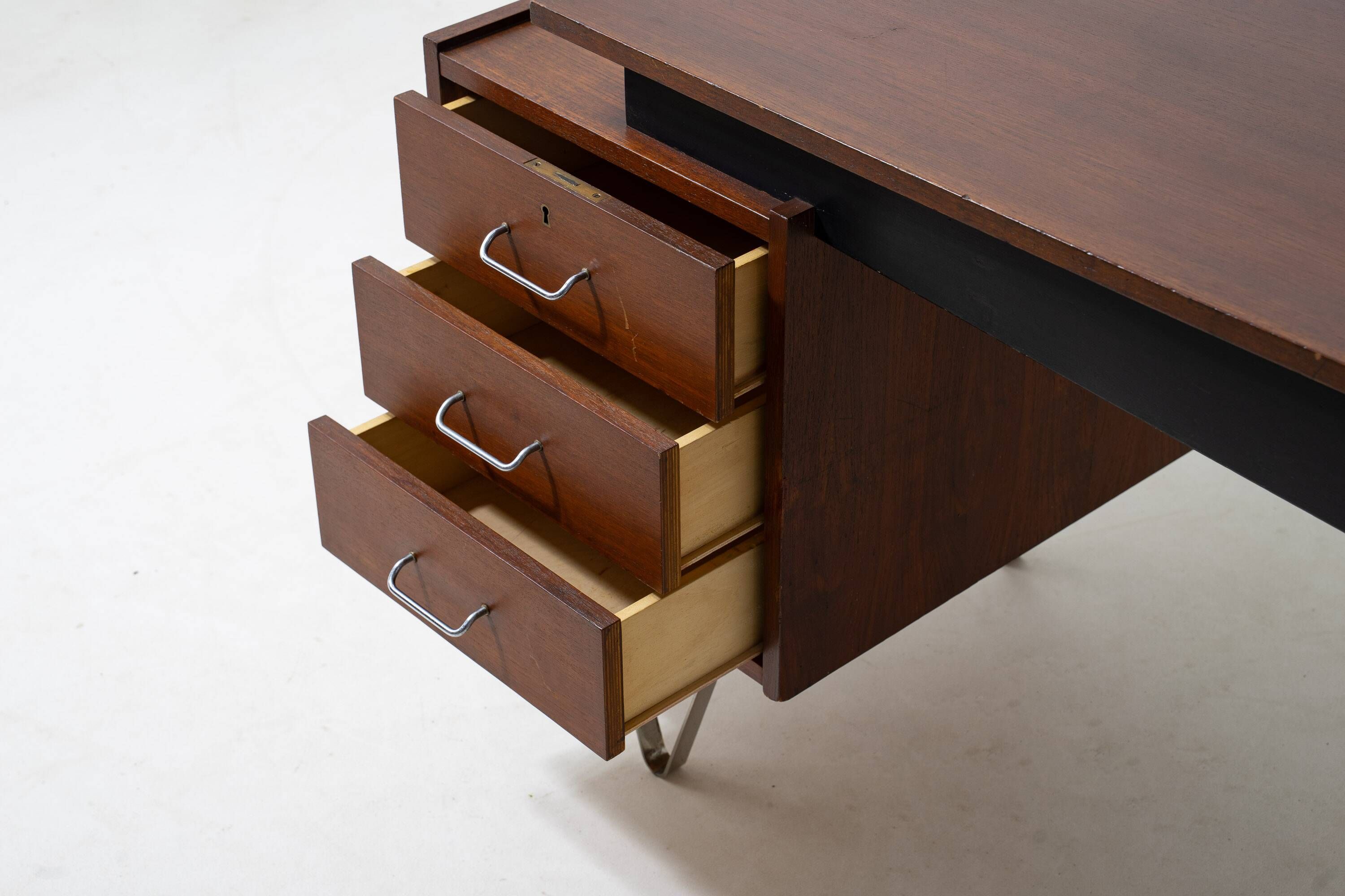 Floating minimalist hairpin desk by Nijkerk, 1950s