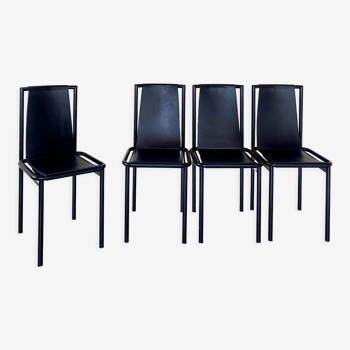 4 chaises design postmodernes en métal et cuir noires, 1980's