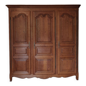 Armoire ancienne