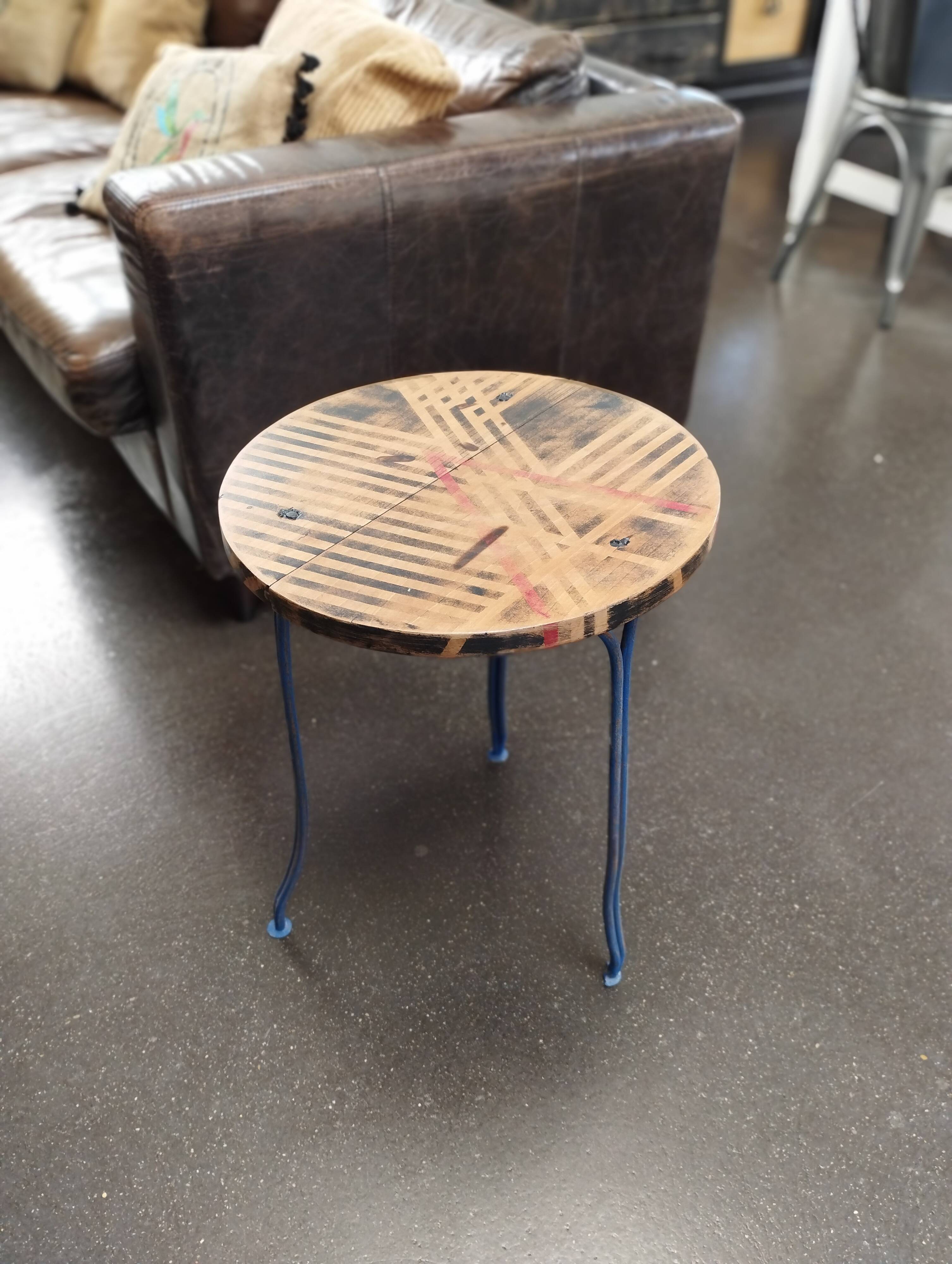 Industrial pedestal table