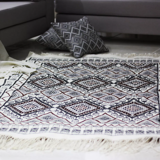 Berber carpet in new wool 196x125cm