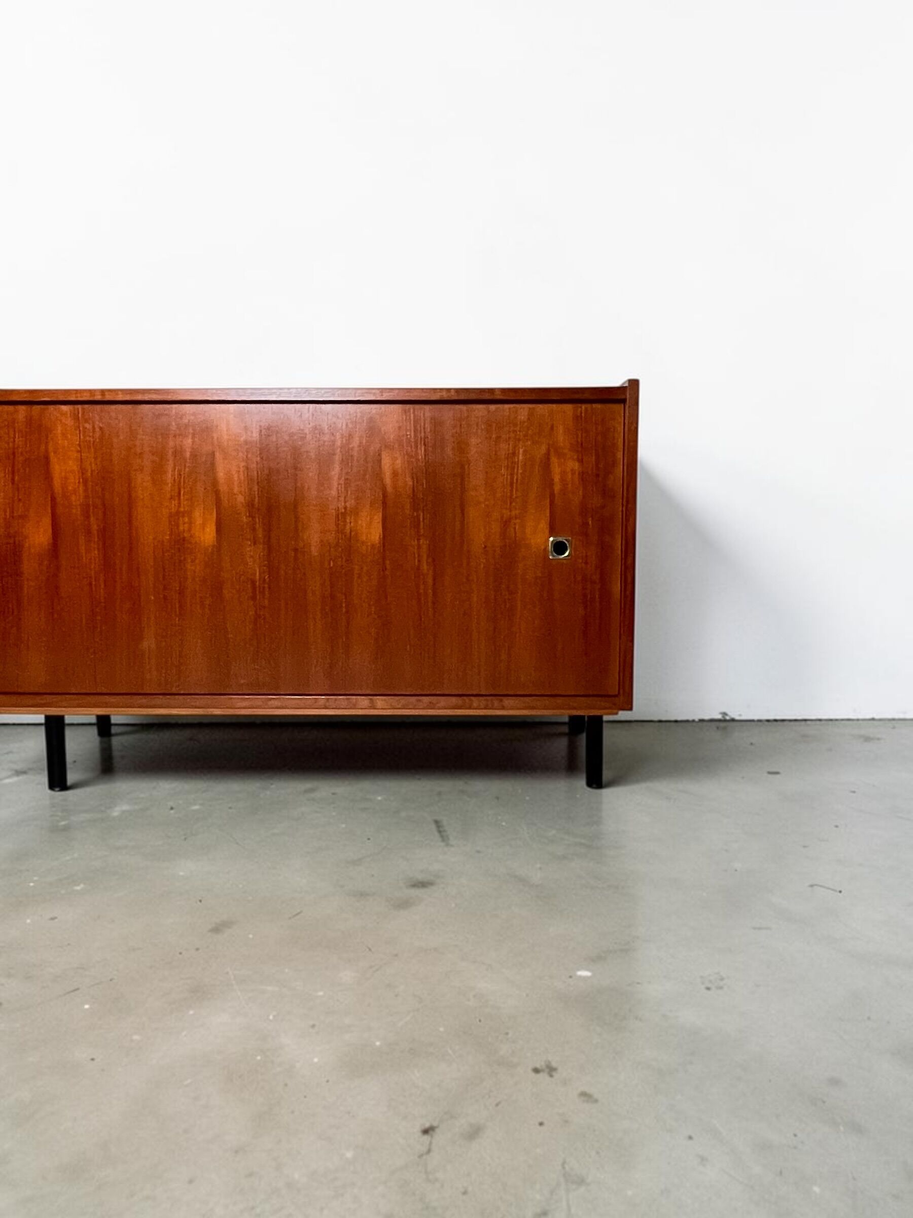 Low enfilade 1960