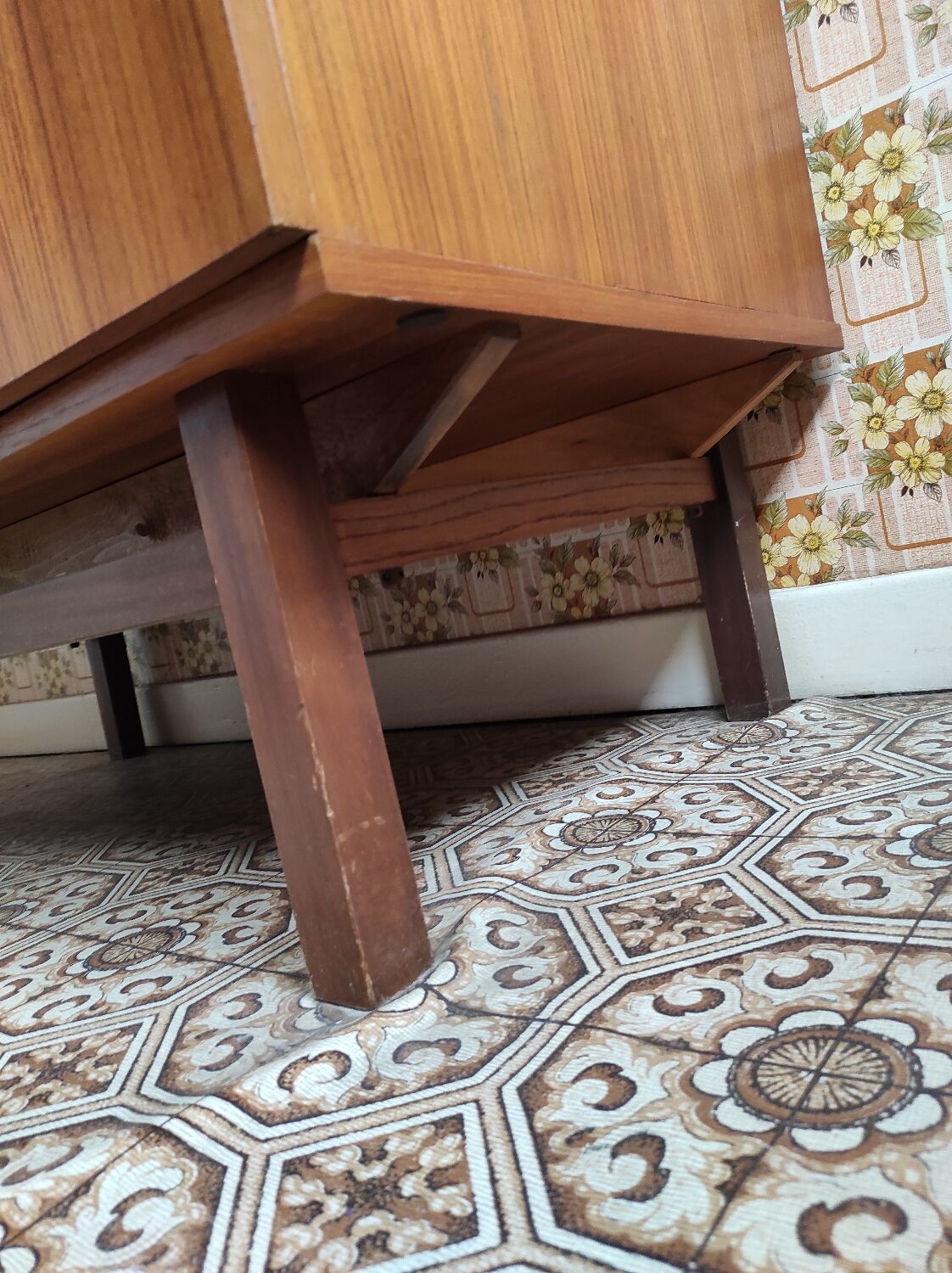 Scandinavian style 2 door wardrobe