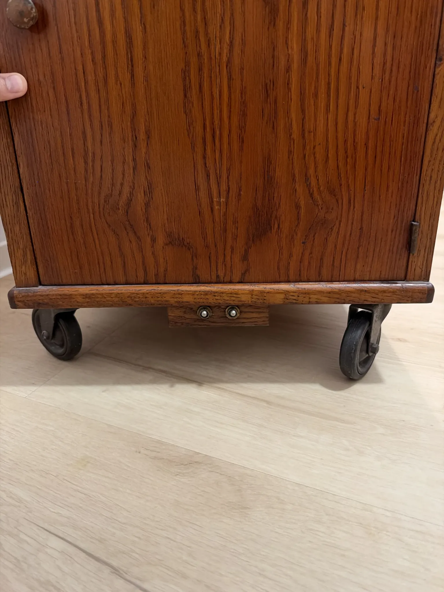 Art Deco dessert trolley/service cart