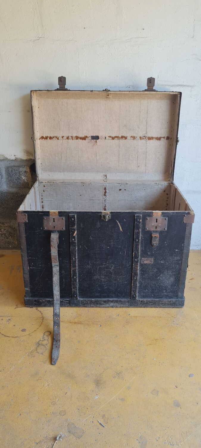 Old travel trunk