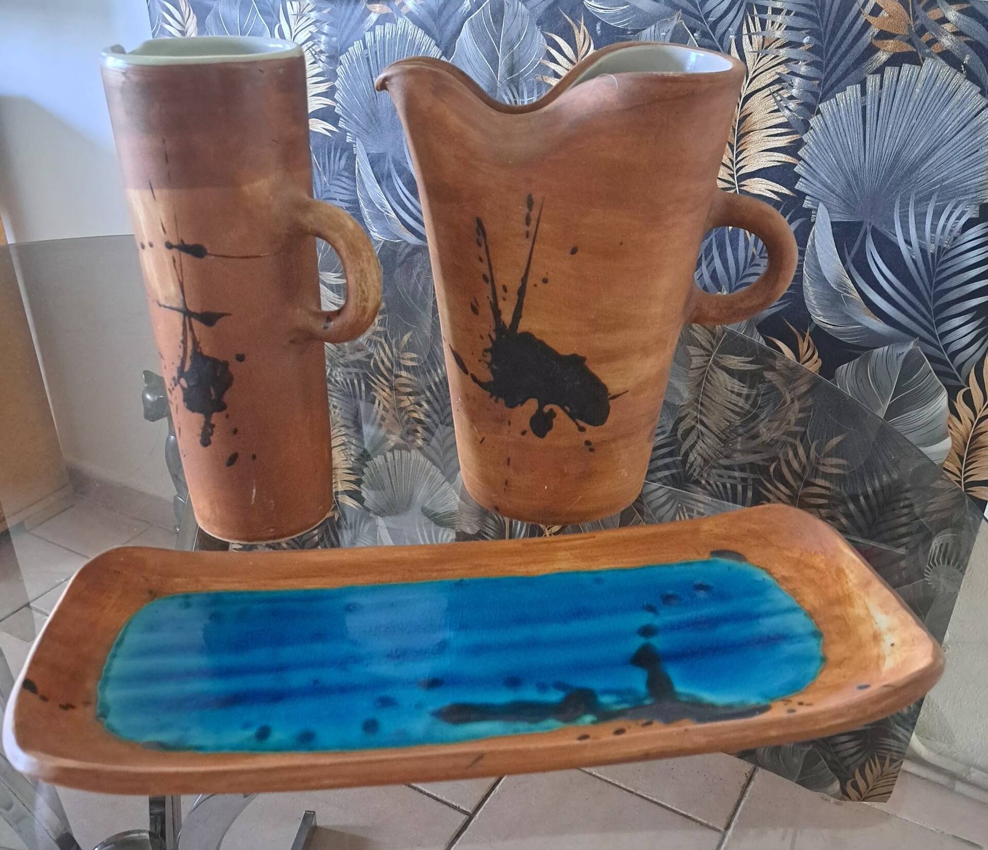 Set of three ceramic table pieces from "La Colombe"