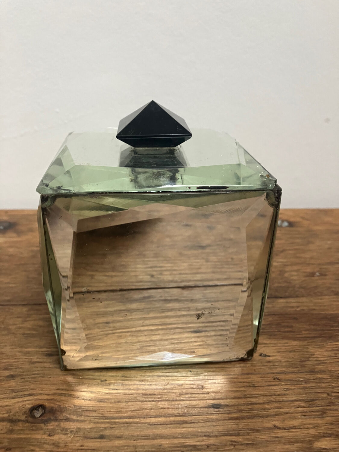 Beveled mirror jewelry box