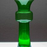 Large green Tang-Li vase by Morales Schildt for Kosta