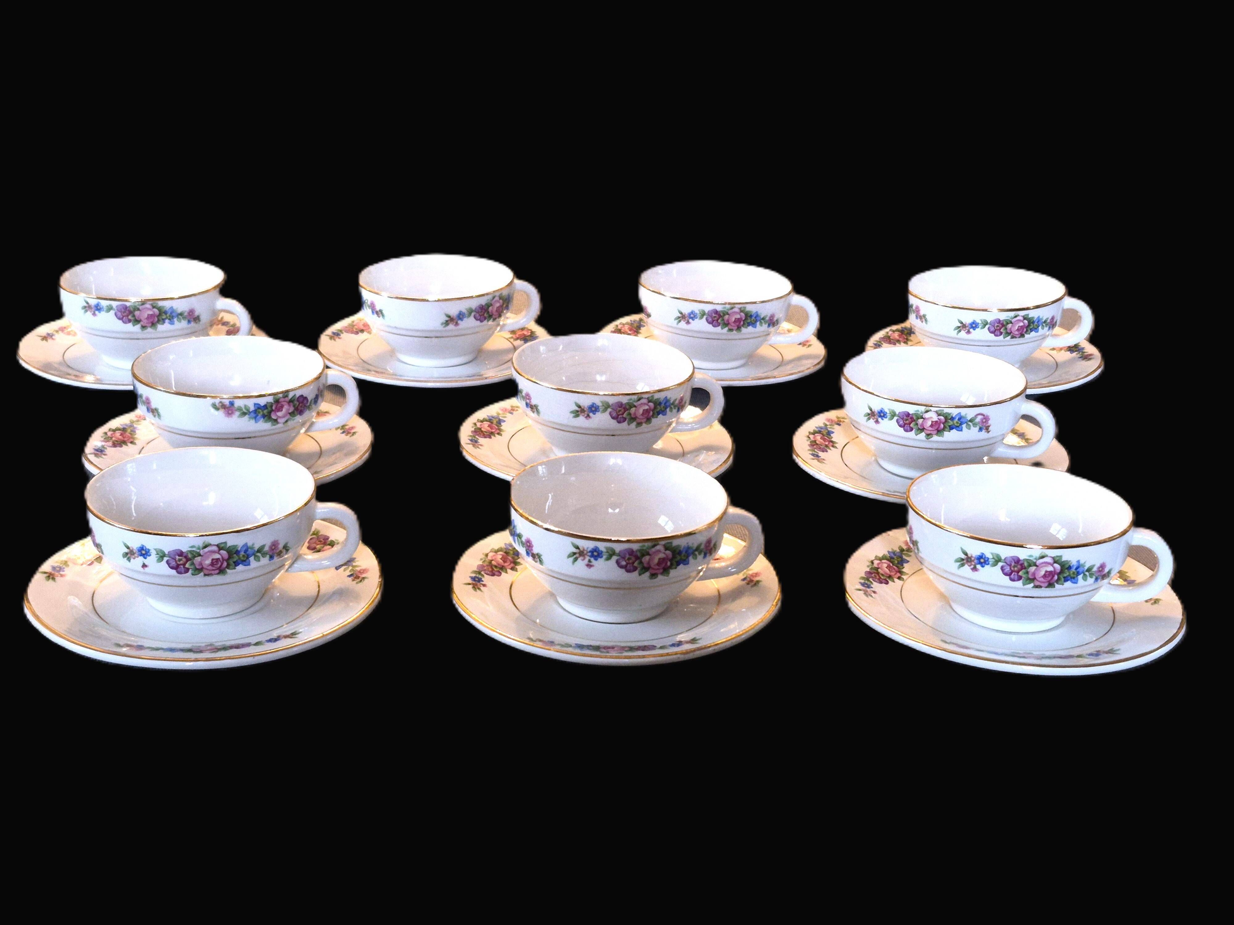 Set of 10 vintage cups and saucers "Angola" – Moulin des Loups