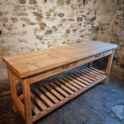 Old French baker's table – kitchen island / work table in solid chestnut with drawers.