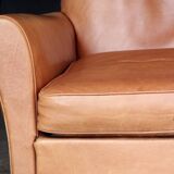 Vintage leather club armchair. very good condition.