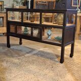 Vitrine ancienne sur pieds