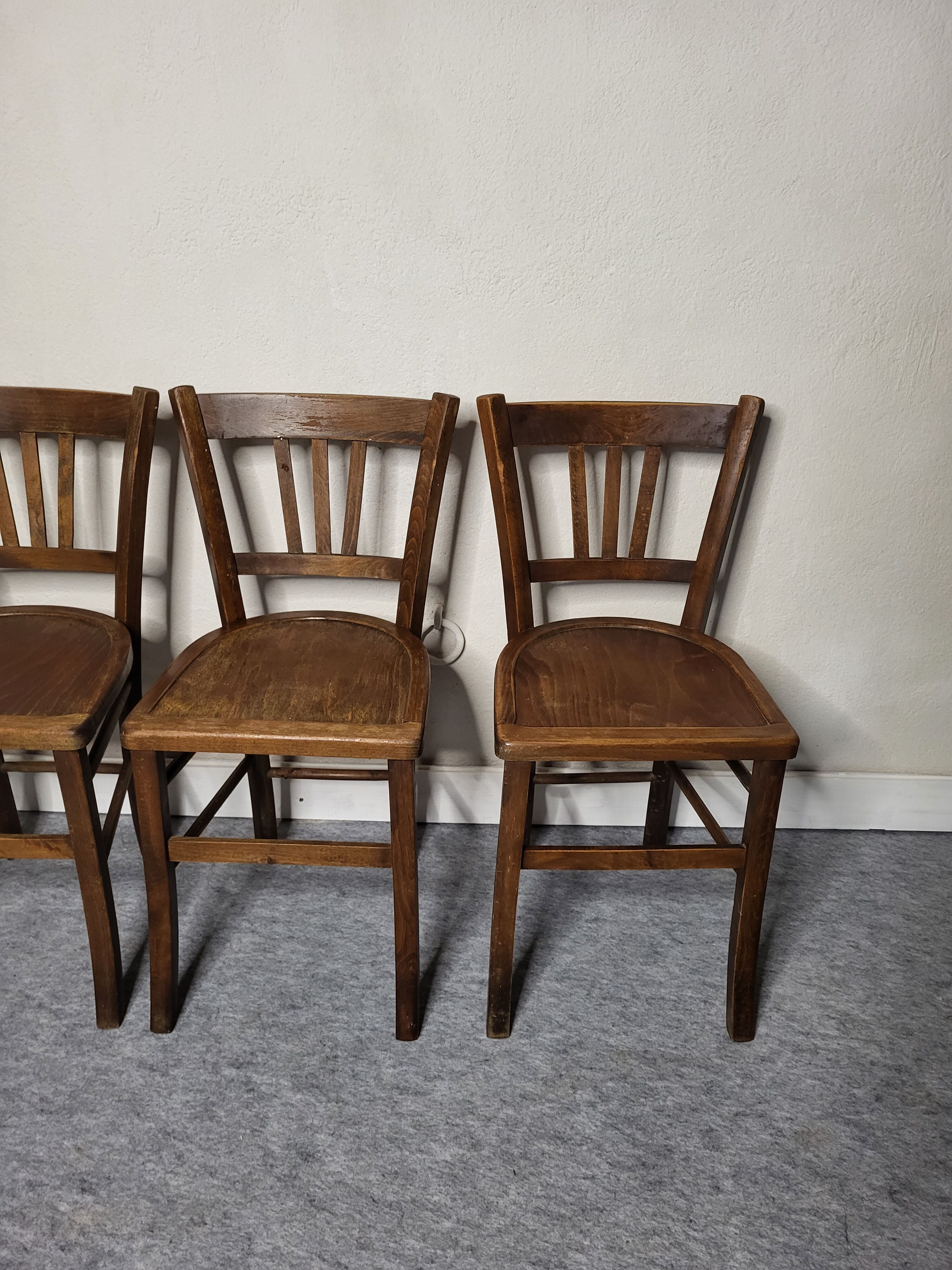 4 chaise bistrot bois