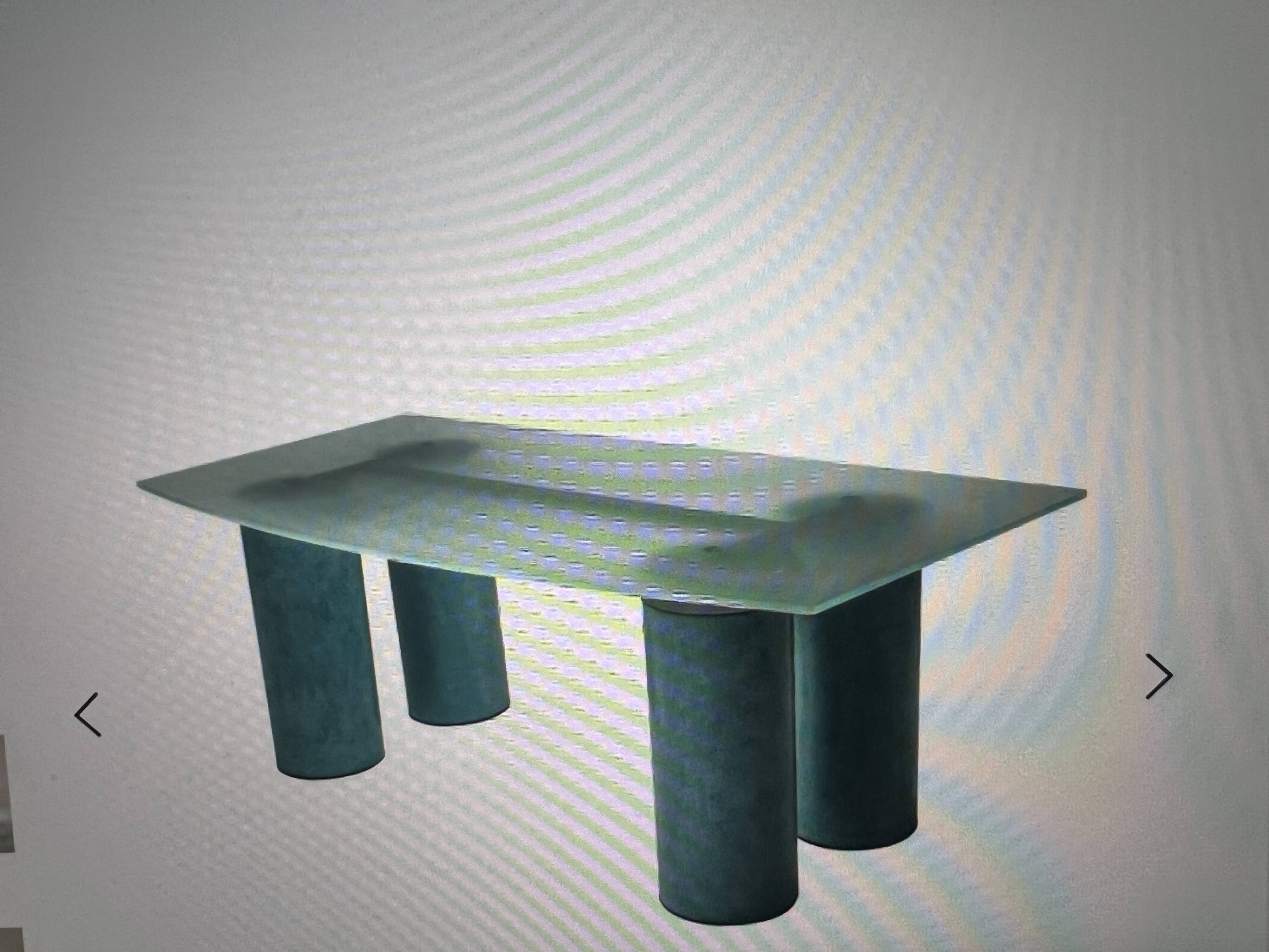 Serenissimo table