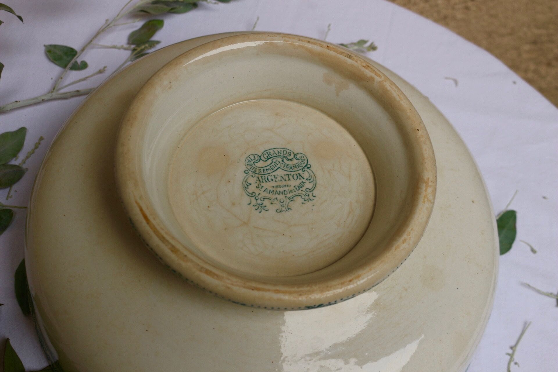 Iron Earth Salad Bowl
