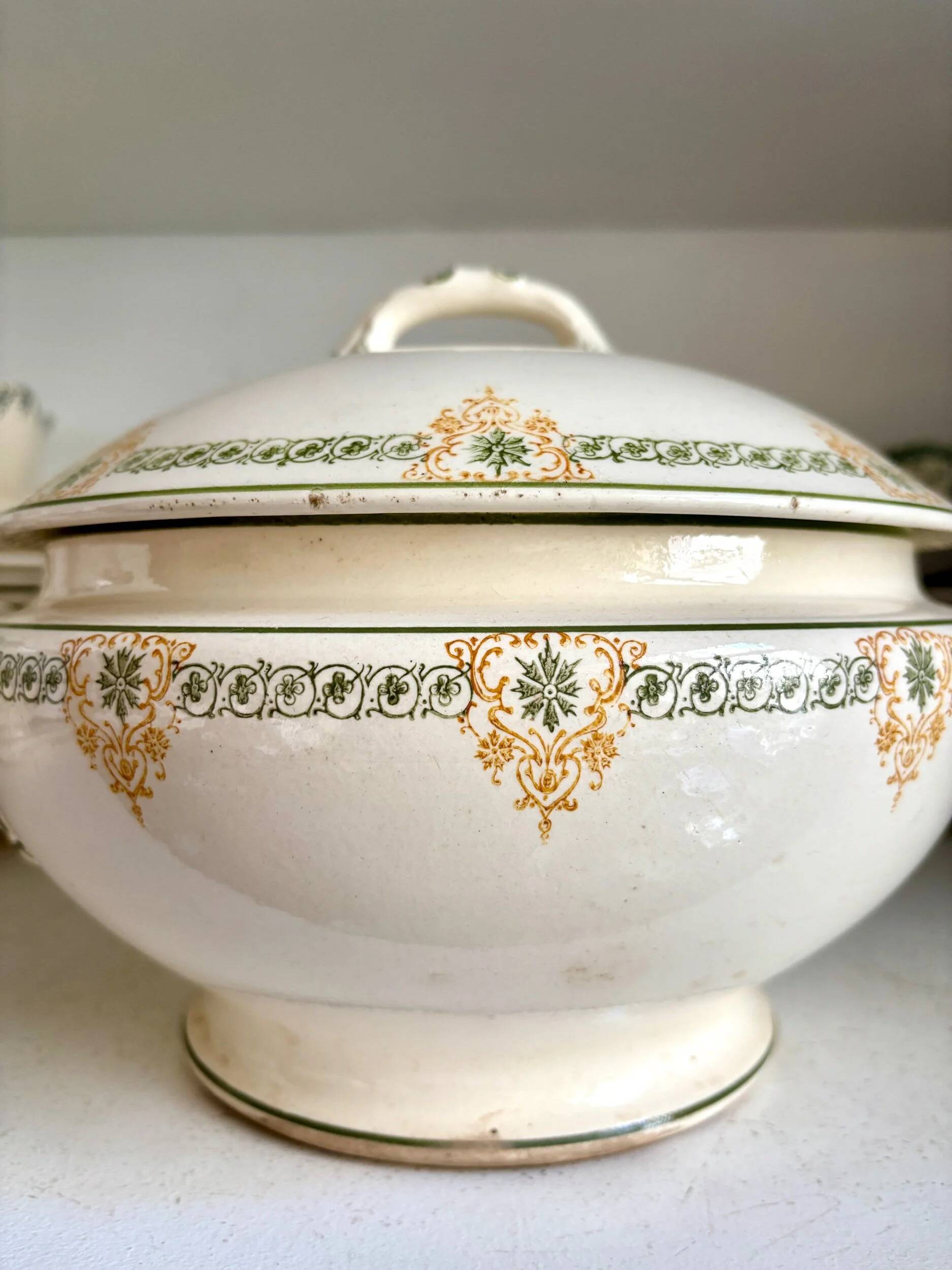 Longwy ironware soup tureen, "Longpré" service