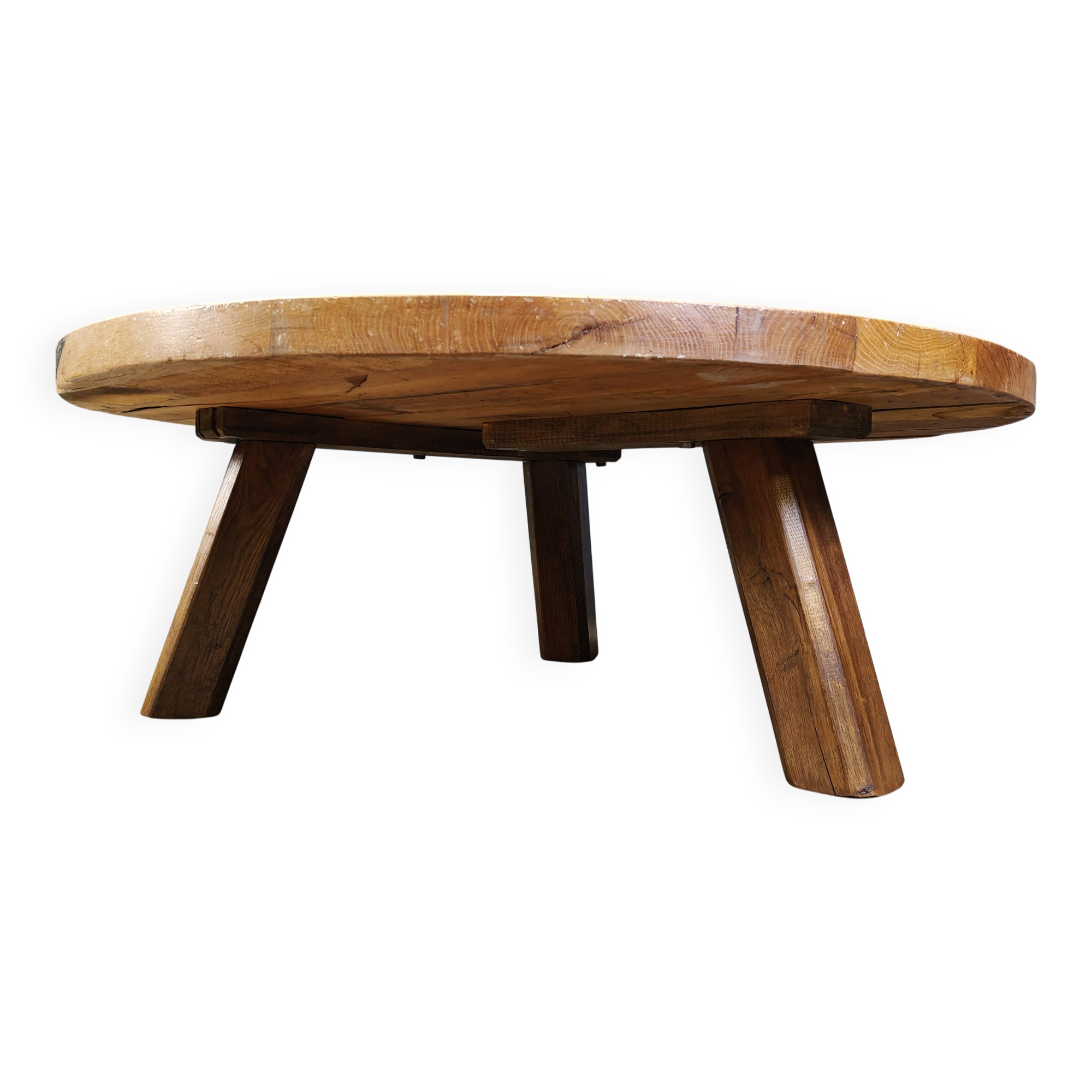 Grande table basse ronde tripode en bois de style brutaliste, années 1960