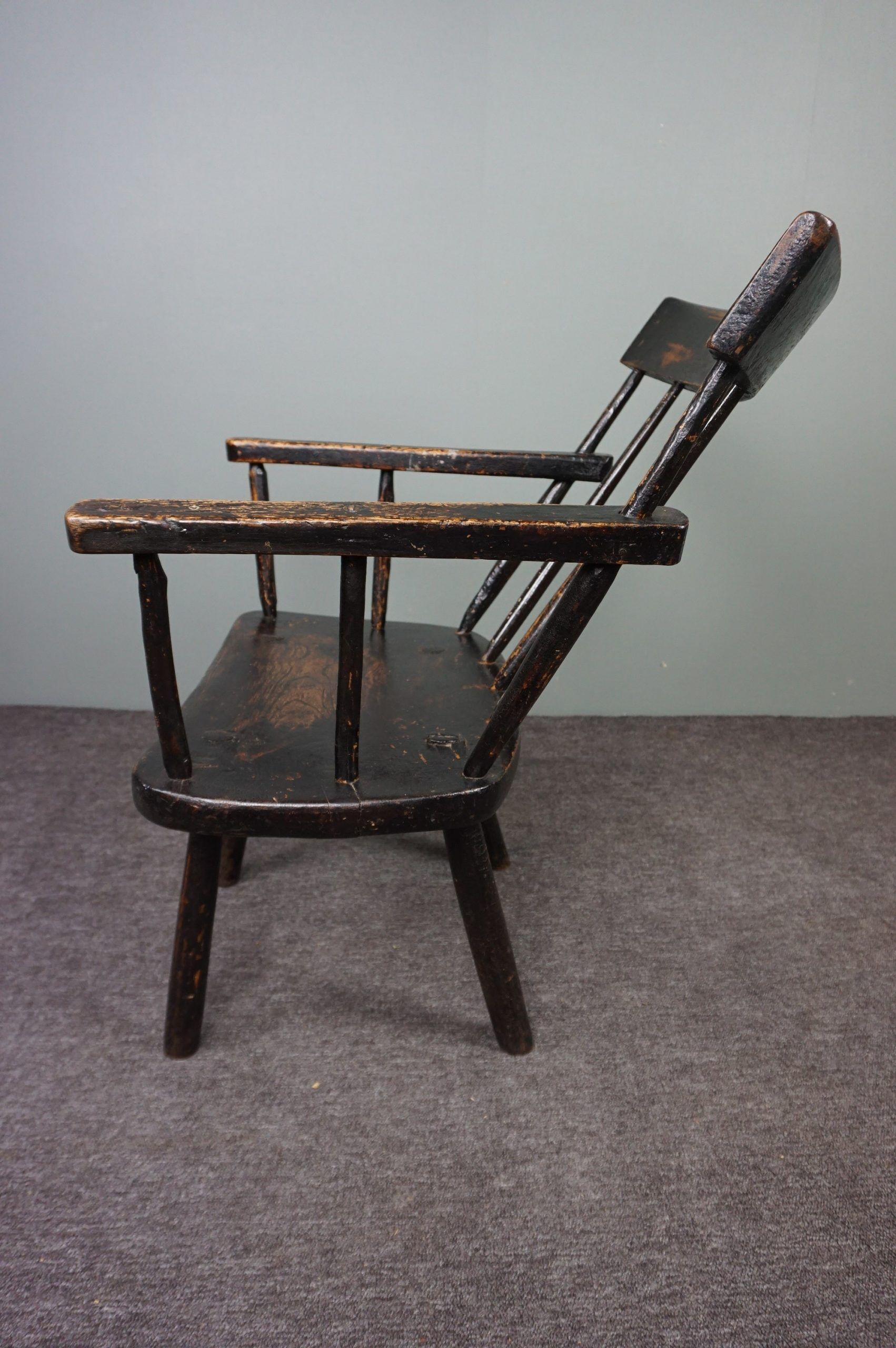 Chair with armrests mid-eighteenth century