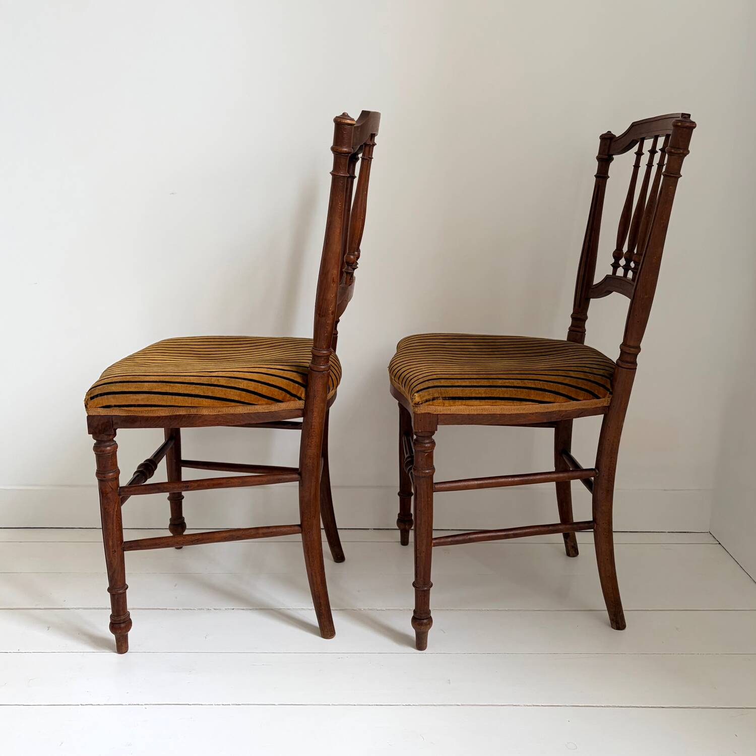 Pair of lovely Napoleon III / Louis XVI chairs - Striped velvet