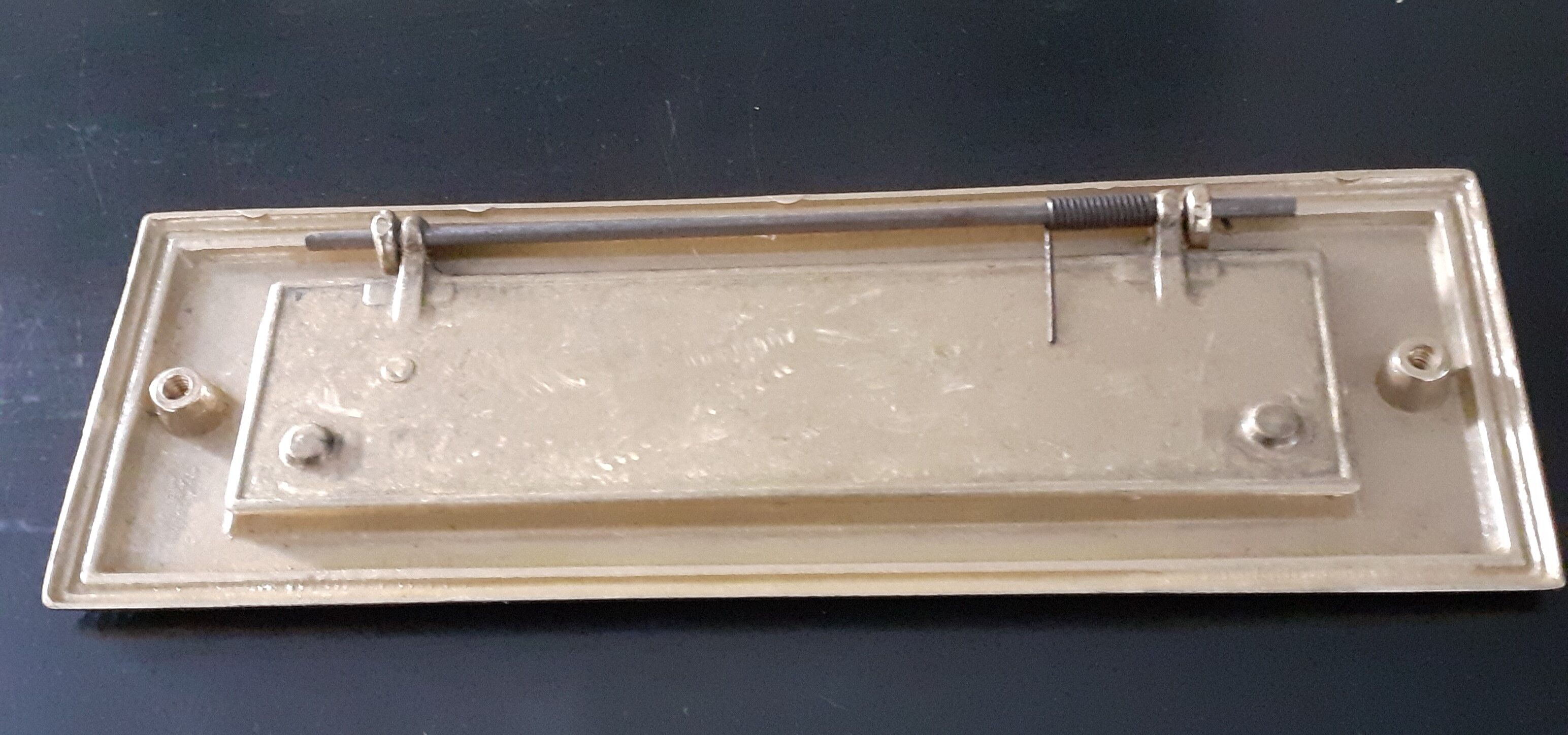 Brass mailbox entry