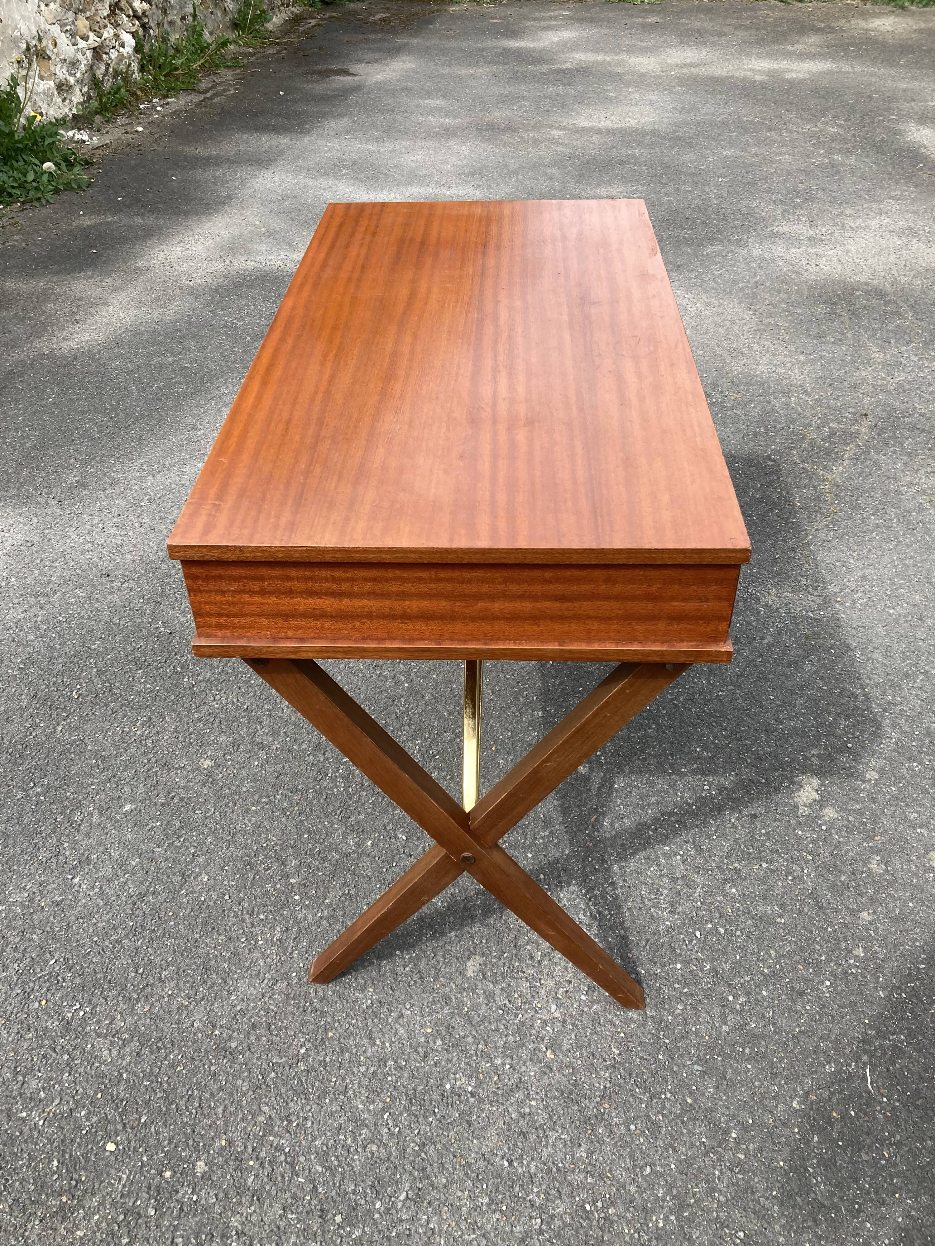 Scandinavian 60s teak desk with 2 drawers.