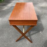 Scandinavian 60s teak desk with 2 drawers.