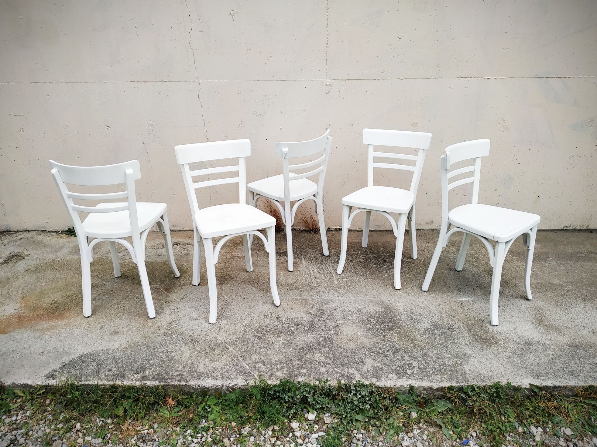 Series of 5 Baumann bistro chairs