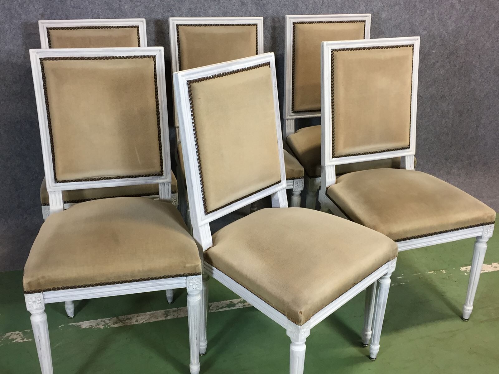 Set of 6 chairs
