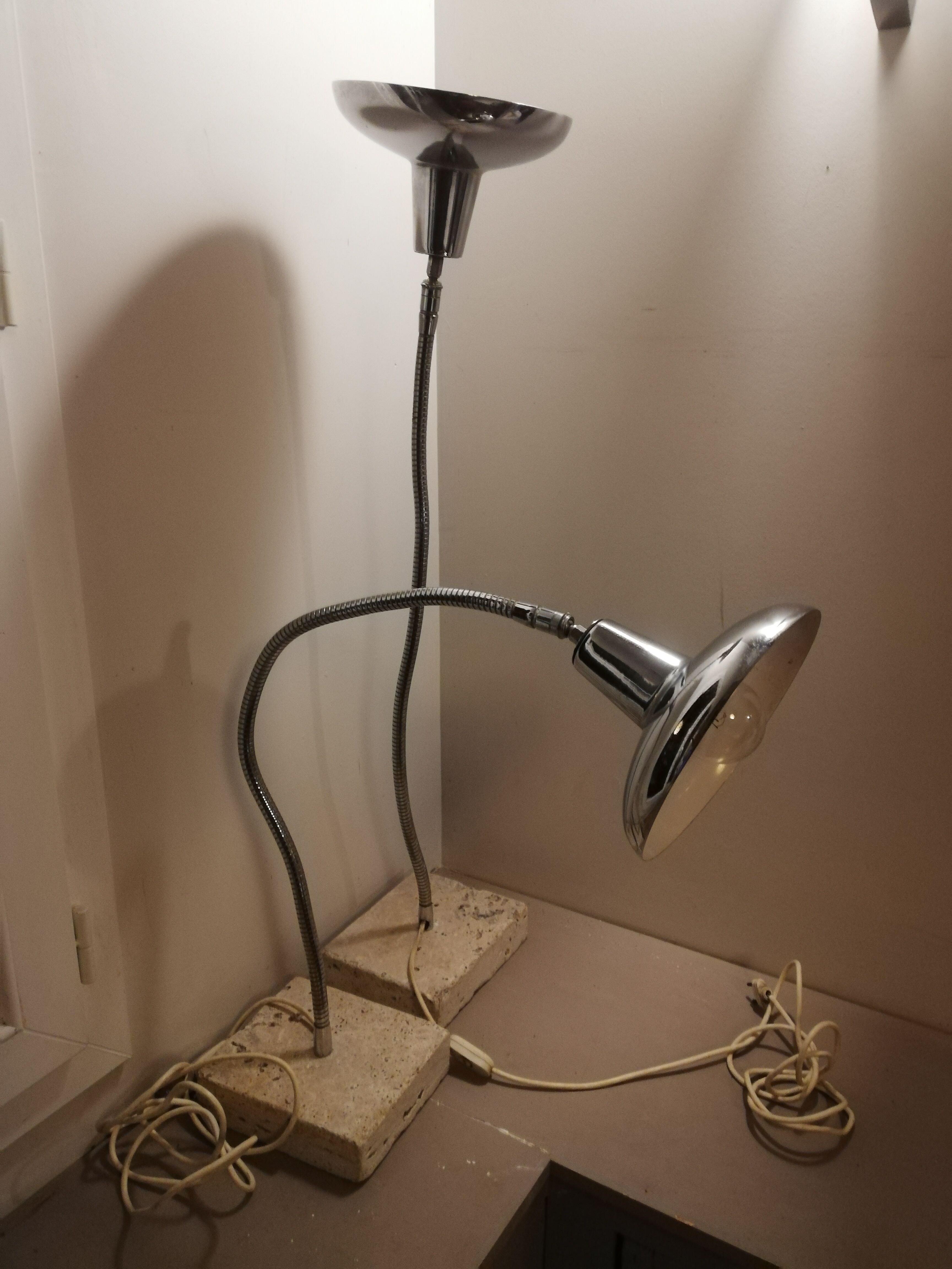 Pair of articulated lamps