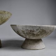 2 x large Planters with 2x bases. 1960s