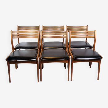Ensemble de 6 chaises de salle à manger modèle U20 réalisées en teck par Johannes Andersen datant des années 1960
