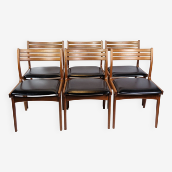 Set Of 6 Dining Room Chairs Model U20 Made In Teak By Johannes Andersen From 1960s