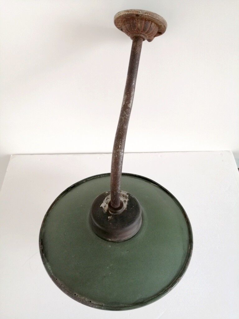 Swan neck sconce in enamelled sheet metal 50