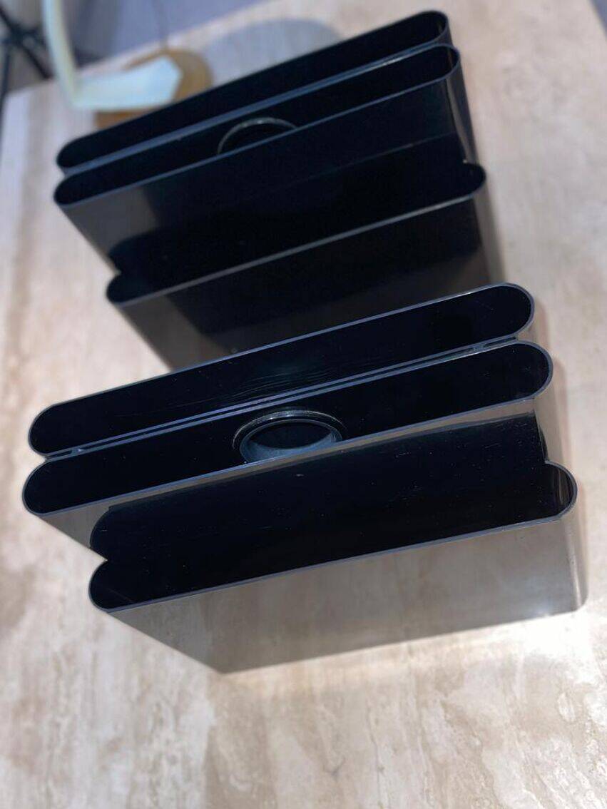 Black “Kartell” magazine rack by Giotto Stoppino, Italy 1970