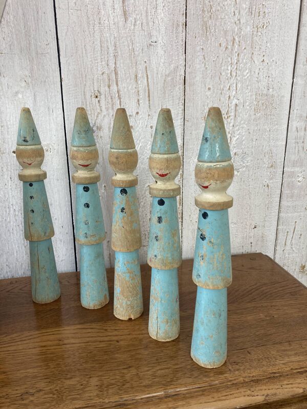 Jeu de quilles anciennes