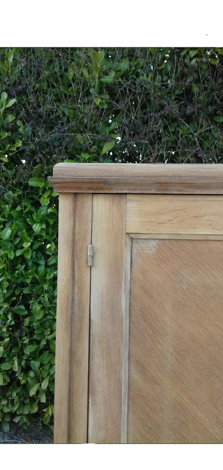 Cabinet feet compass 2 doors wooden gross vintage