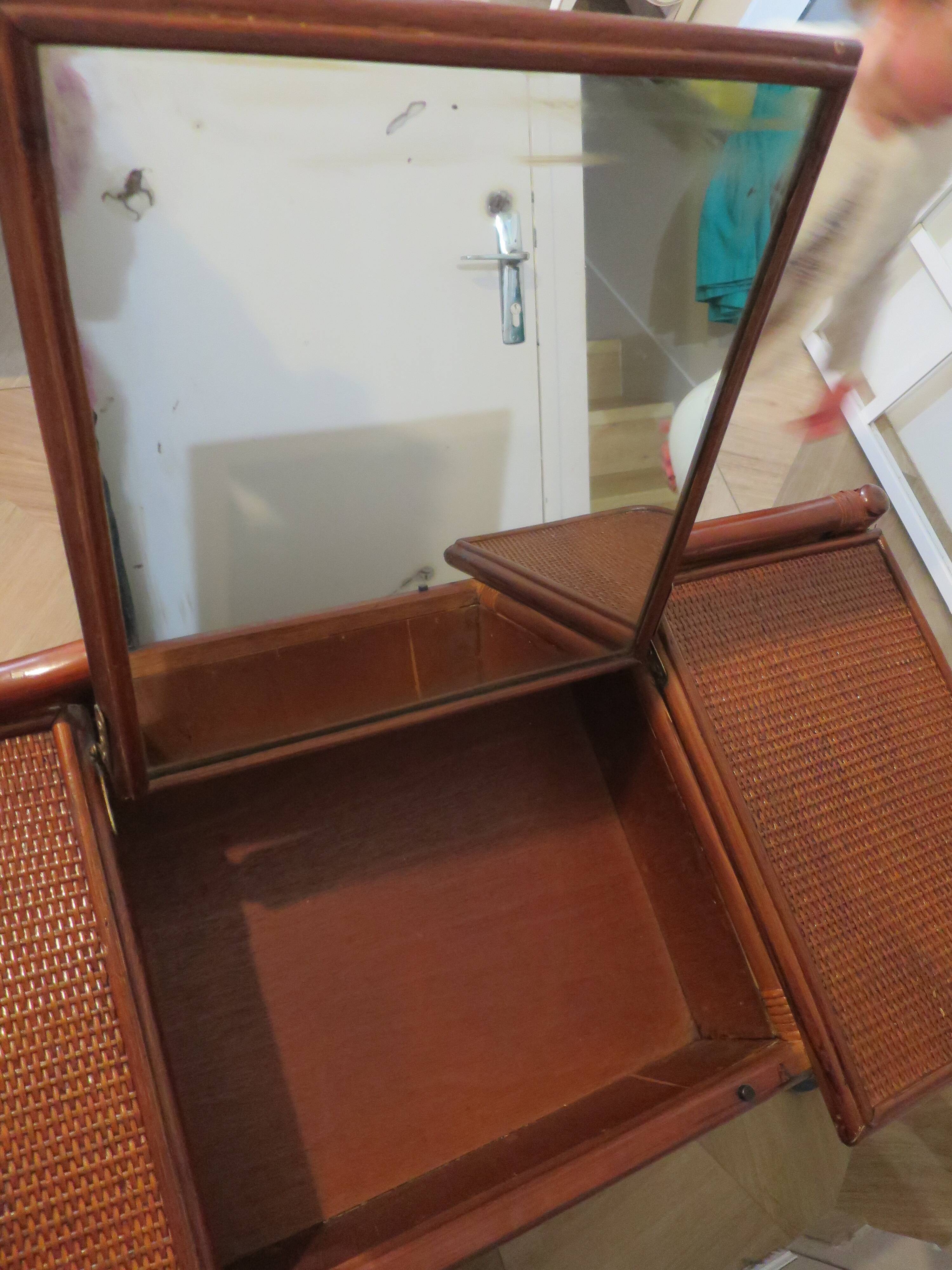 Vintage dressing table/chest - woven rattan - 5 drawers - mirror - 1960s/70s