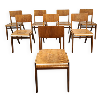 8 vintage Casala stackable dining chairs